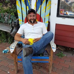 Meet your Posher, Eric